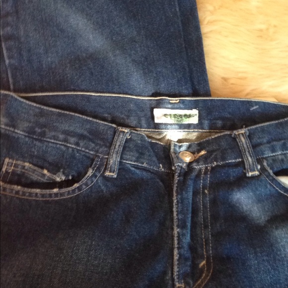 Blue Jeans - Picture 2 of 7